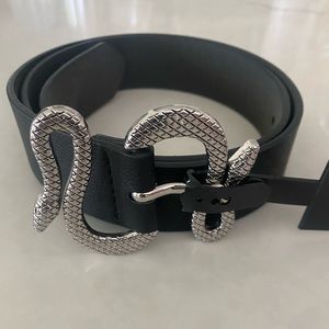 Women’s Express snake belt brand new with tags